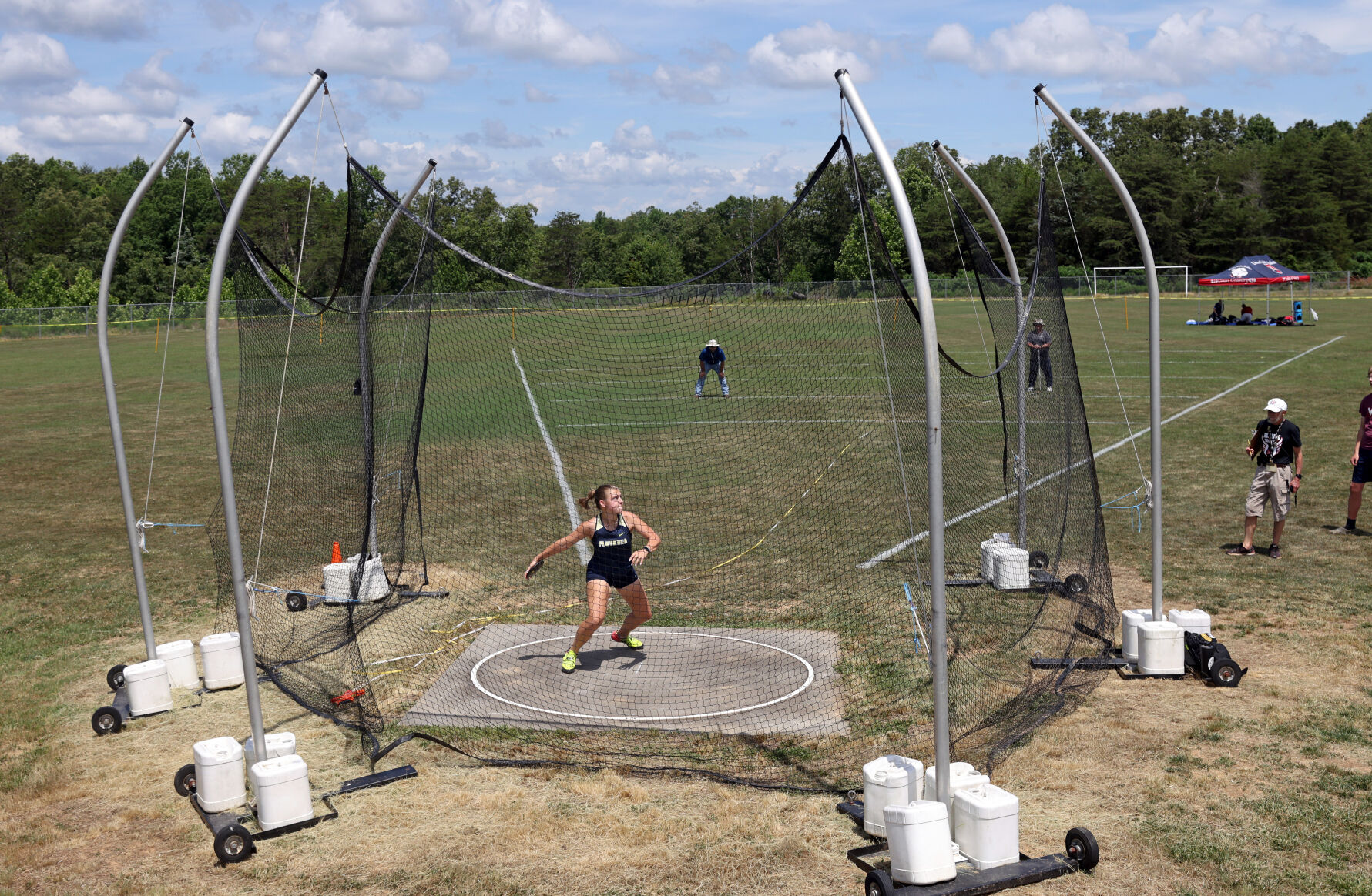 060821-cdp-sports-track660.JPG
